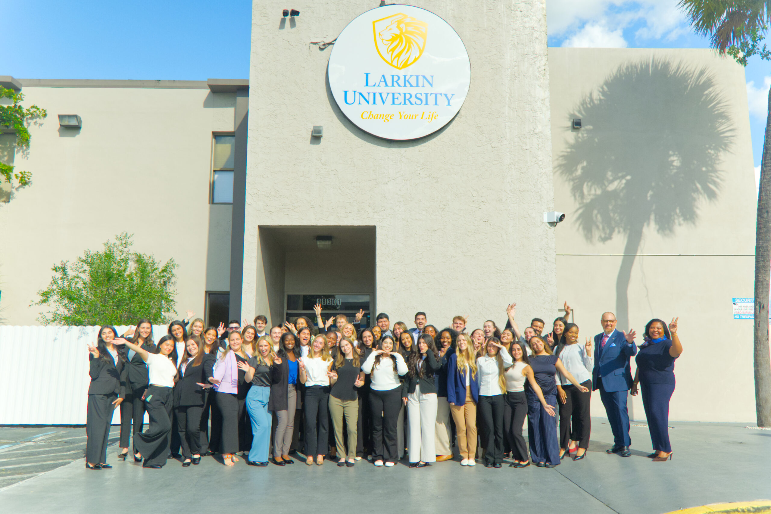 Group Pic Outside 4